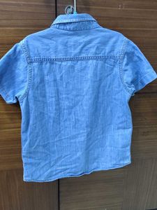 Light Wash Denim Short Sleeve Shirt