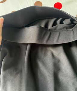 Black mini Skirt