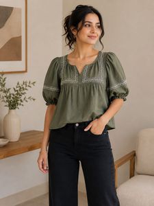 Embroidered Puff Sleeve Top