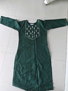 Elegant Green Embroidered Kurta