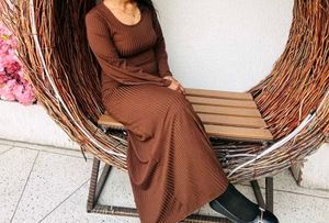 Savana elegant Brown Ribbed Maxi Dress