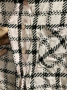Pink &amp; Black Plaid Cropped Shirt