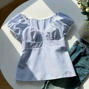 Chic Striped Puff Sleeve Top
