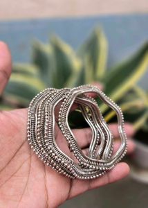 Boho Silver Wavy Bangles