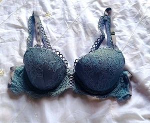 Victoria's Secret Grey Lace Bra