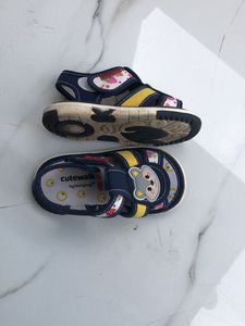 Babyhug Musical Sandal