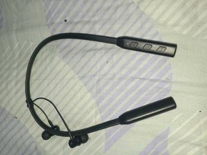 bluetooth headphone and neckband