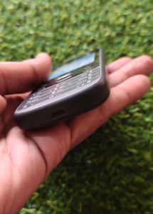 Nokia 225 4G Basic Phone