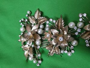 New Hair Assessieries with Pearls and Shiny Stones