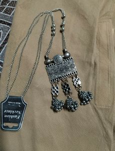 Unique N Pretty Oxidised Chain
