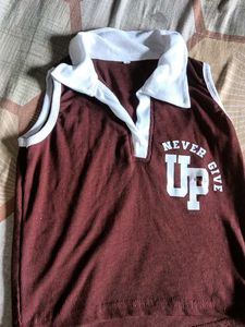 Sleeveless "Never Give Up" Collared Top