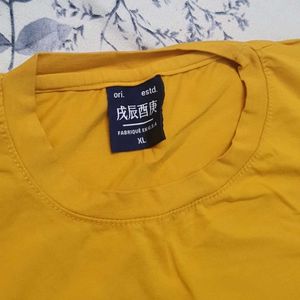 Men's Yellow Graphic T-Shirt