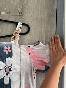 Floral Print Cold Shoulder Top
