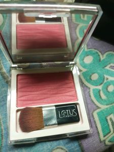 Blusher