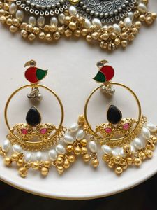 Dual tone premium earring