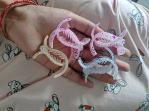 Set of 8 Cute Hair Claw Clips