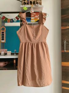 Frill sleeve dress