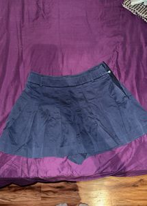 Blue pleated skort
