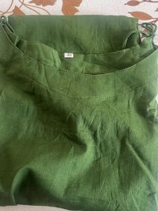 Green Ethnic Kurta Set