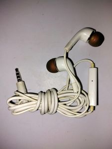 Earbuds