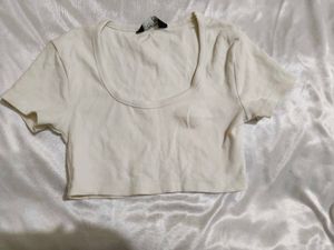 Cream Cropped T-Shirt