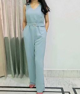 Vry Preety Jump Suit
