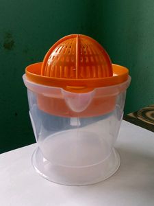 Bright Orange Juicer