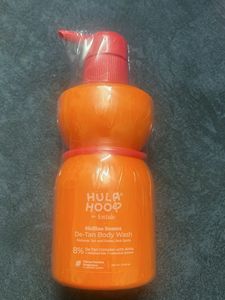 Hula Hoop De-Tan Body Wash