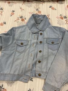 Denim jacket- Cropped