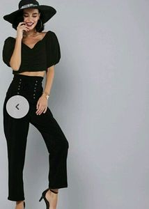 MAGRE BLACK PUFF SLEEVES TOP