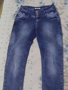 Imeda Jeans