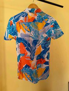 Men's Tropical Print Short Sleeve Shirt