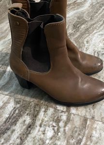Brown Classy Boots
