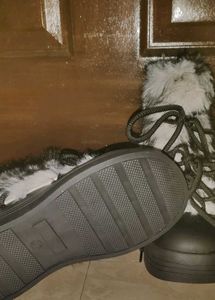 Millennial Style Thick-Soled Furry Snow Boots