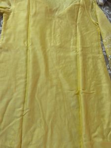 Beautiful Yellow Kurta with Lace Detail