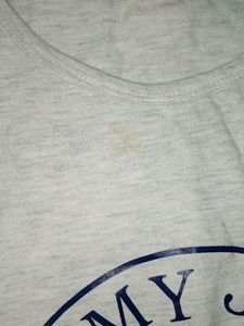 Pure Cotton White-greyish Tshirt For Girls Or Wome