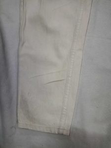 beige oldmoney classic jeans/ ONLY MONEY NO COINS