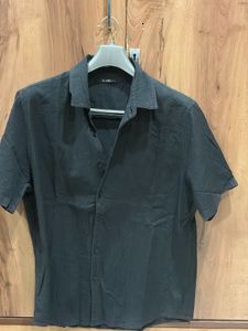 Men's Short Sleeve Button-Up Shirt