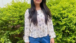 Chic Floral Print Peasant Top