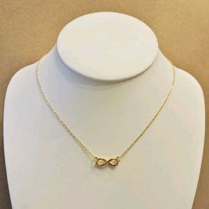 Infinity Necklace &amp; Bracelet Set💕