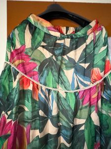 Flowy Tropical Print Midi Skirt
