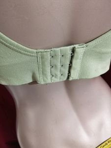 134 - Jacquard Fabric 3Hook Sports Bra