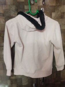 Cozy Zip-Up Hoodie with Fur Collar