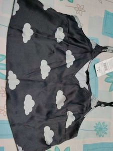 very cute andSoft Floral Print Nightdress