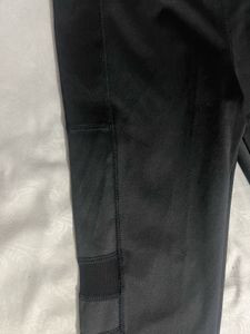 Black Capri Leggings Size S