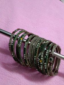 Elegant Green &amp; Crystal Bangles Set