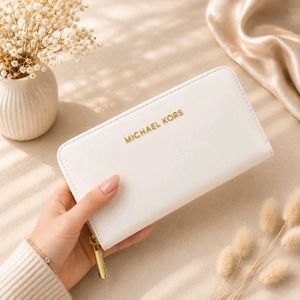 Micheal kors wallet