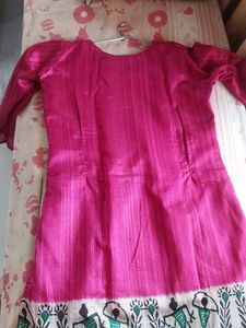 Stylish Pink Kurta with Folk Art Border