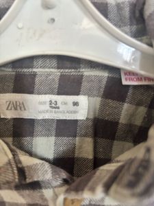 Zara Plaid Button-Up Shirt