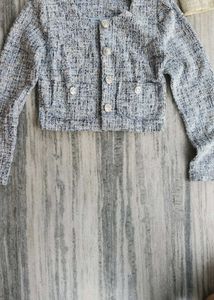 Chic Tweed Cropped Jacket
